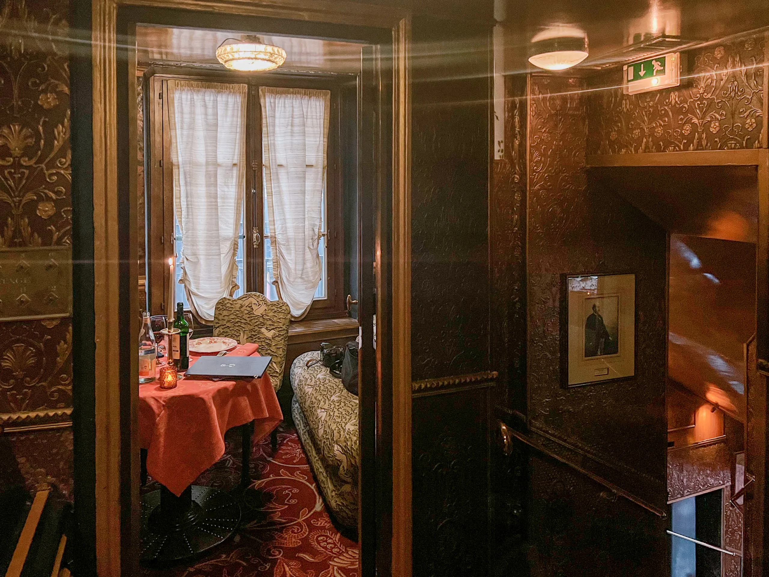 Magda and Pablo’s intimate wedding in Paris