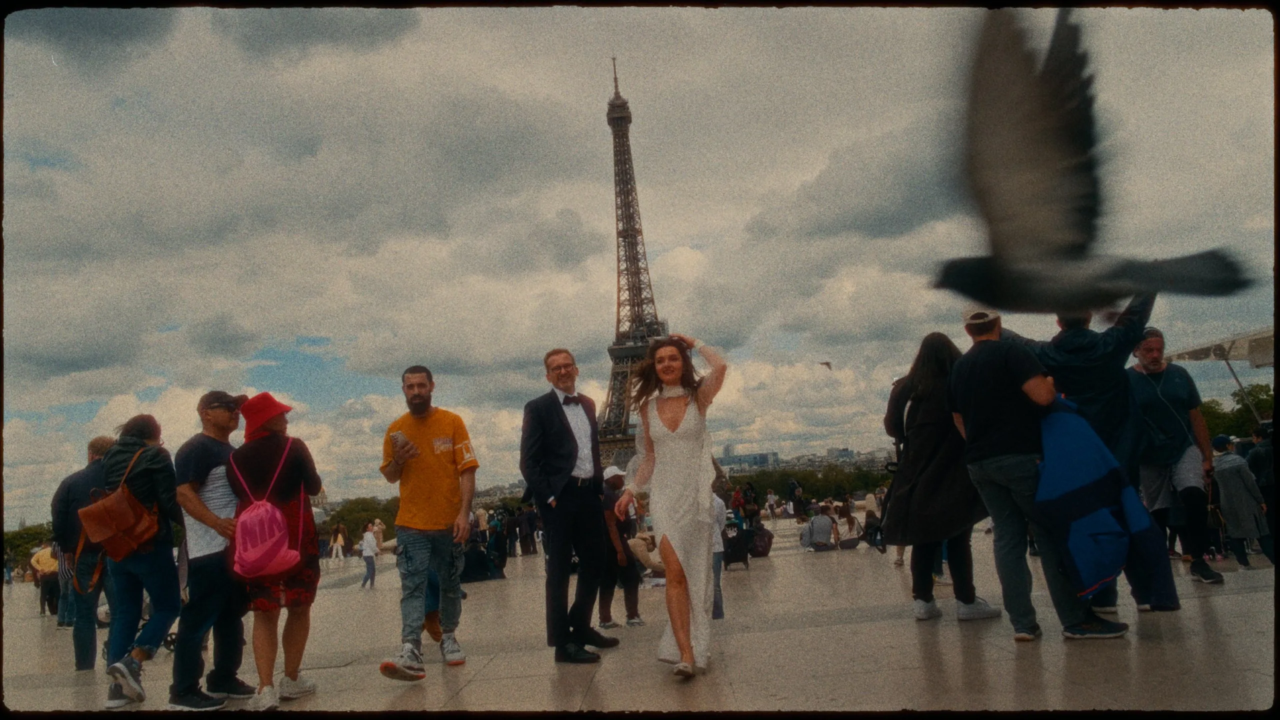 Magda and Pablo’s intimate wedding in Paris